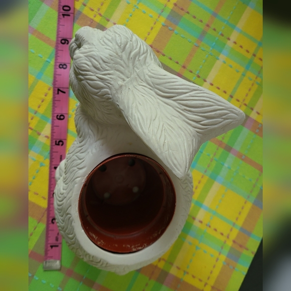 White ceramic bunny flower pot - Picture 2 of 7